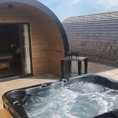 Superior Glamping Pod With Hot Tub Hotel Frodsham Luaran gambar